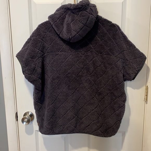 Columbia Fleece Boxy 1/4 Zip Pullover EUC - Picture 7 of 11